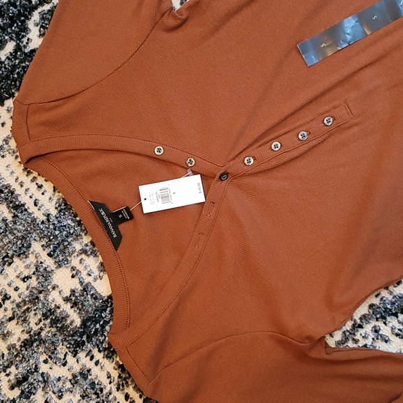 **NWT**Rust Ribbed Bodysuit - Picture 2 of 3